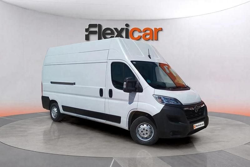 Blanco Usado 2022 Opel Movano Van | 20.690 € (Precio justo) - Imagen 1/4