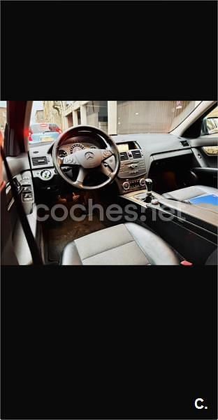 Usado Mercedes C200 Avantgarde 122 CV (89 kW) 2008 Verde Berlina