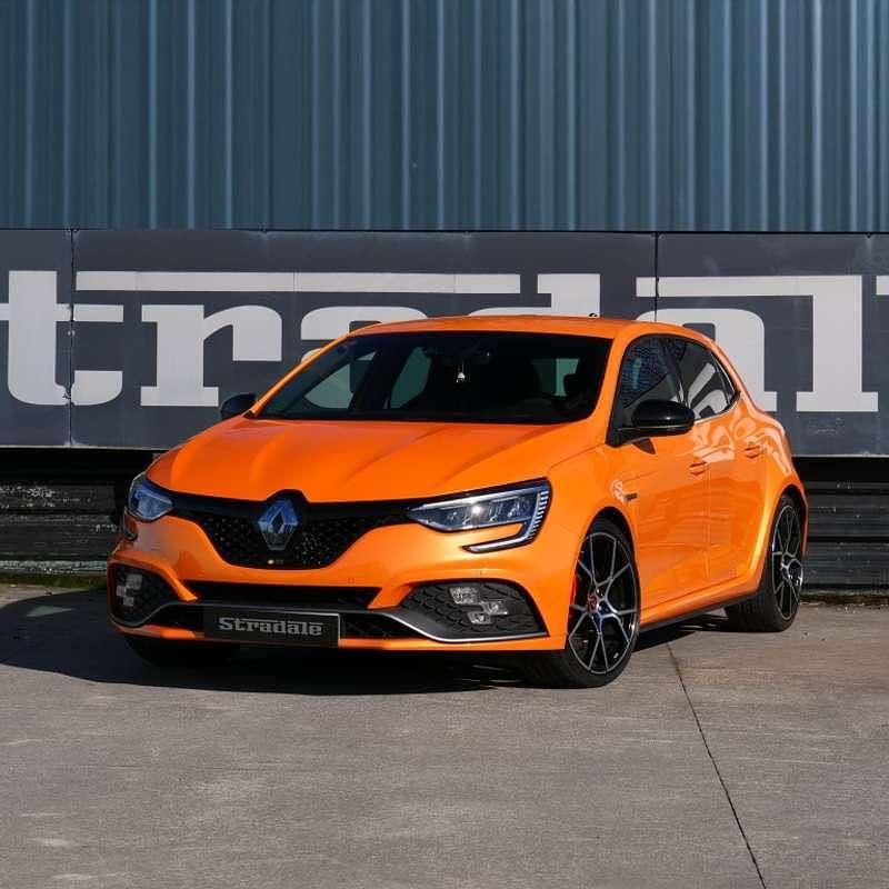 Usado Renault Mégane IV Trophy 300 CV (220 kW) 2021 Naranja Utilitario