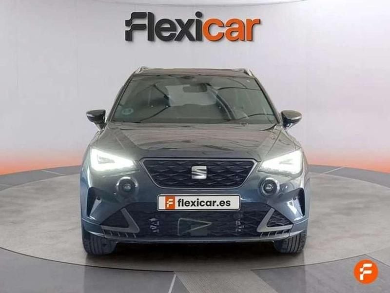 Usado Seat Arona FR 116 CV (85 kW) 2024 Gris SUV