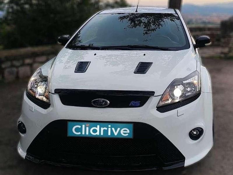 Usado Ford Focus RS 350 CV (257 kW) 2009 Blanco Berlina