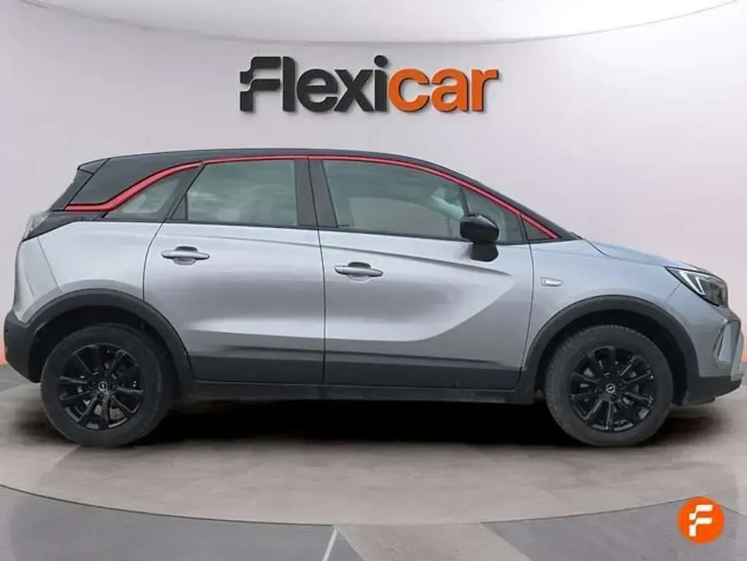 Usado Opel Crossland X GS Line 110 CV (80 kW) 2021 Blanco SUV