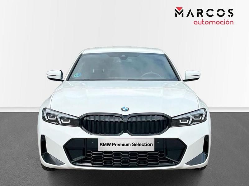 Usado BMW 318 Comfort Edition 150 CV (110 kW) 2024 Blanco Berlina