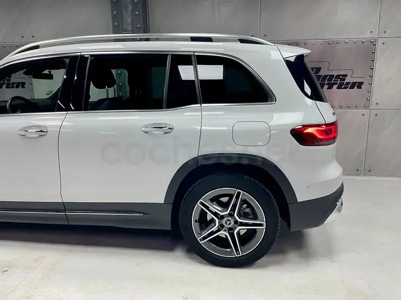 Usado Mercedes GLB200 150 CV (110 kW) 2024 Blanco SUV