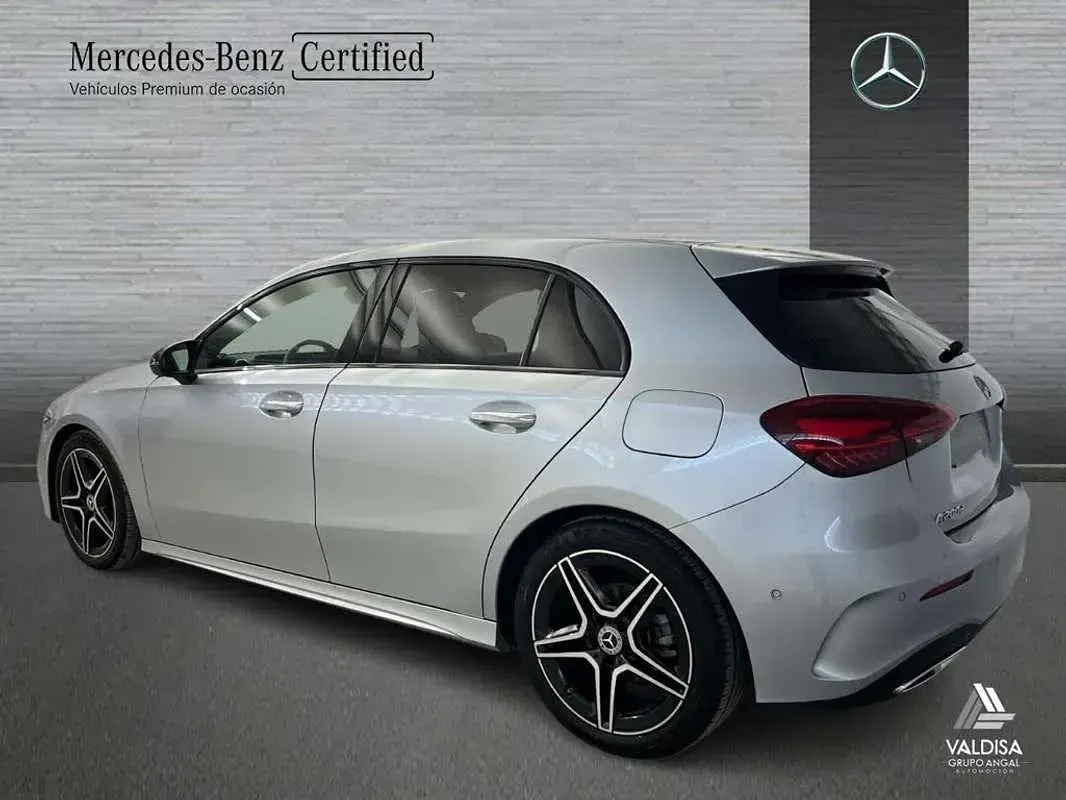 Usado Mercedes A200 150 CV (110 kW) 2025 Berlina