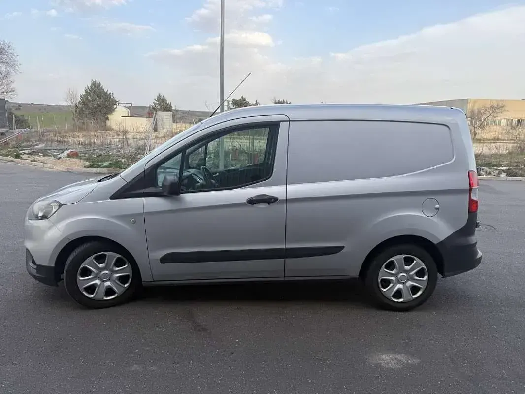 Usado Ford Transit Trend 75 CV (55 kW) 2018 Familiar