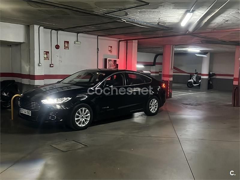 Negro Usado 2018 Ford Mondeo Titanium Berlina | 8500 € - Imagen 1/4