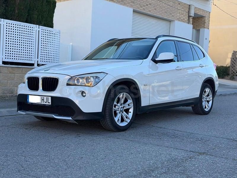 Usado BMW X1 Comfort Edition 184 HP (135 kW) 2012 Branco SUV