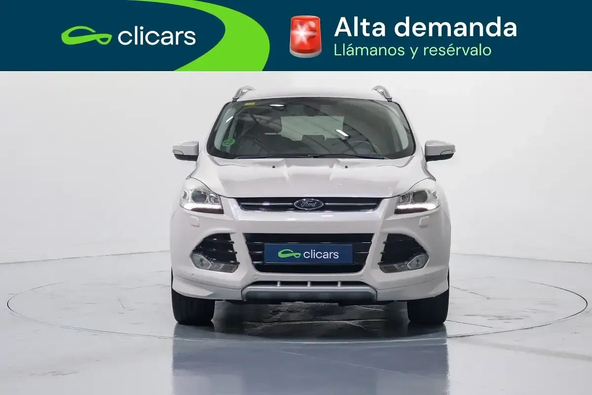 Usado Ford Kuga Titanium S 180 CV (132 kW) 2015 Blanco SUV