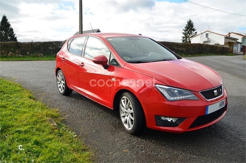 Rojo Usado 2013 Seat Ibiza FR Berlina | 7900 € (Precio justo) - Imagen 1/4