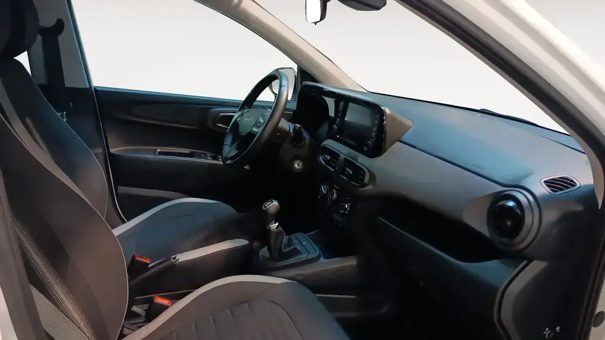 Usado Hyundai i10 63 CV (46 kW) 2025 Otro Utilitario