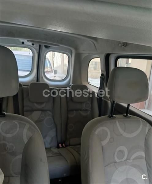 Blanco Usado 2009 Renault Kangoo Expression Monovolumen | 3600 € (Precio justo) - Imagen 1/1