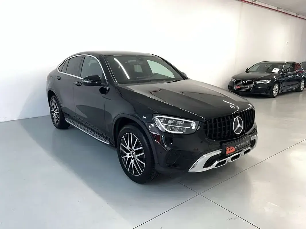 Usado Mercedes GLC300de 306 CV (225 kW) 2022 Negro Coupe