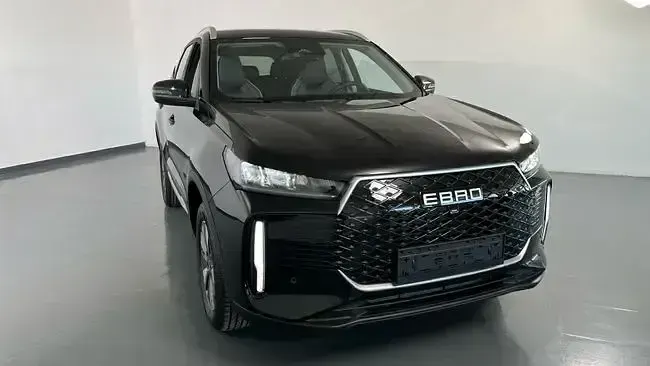 Nuevo Ebro s400 210 CV (154 kW) 2026 Negro SUV