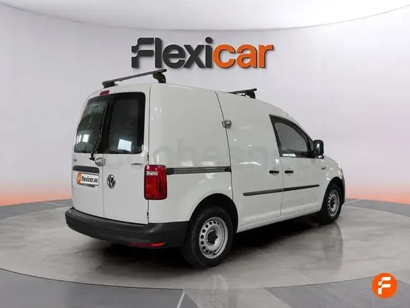 Usado VW Caddy Edition 110 CV (80 kW) 2019 Blanco Monovolumen