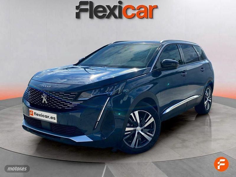 Usado Peugeot 5008 Allure 130 CV (95 kW) 2024 Azul Monovolumen