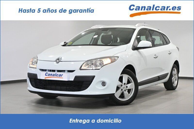Blanco Usado 2011 Renault Mégane III Dynamique Familiar | 5990 € (Precio justo) - Imagen 1/4