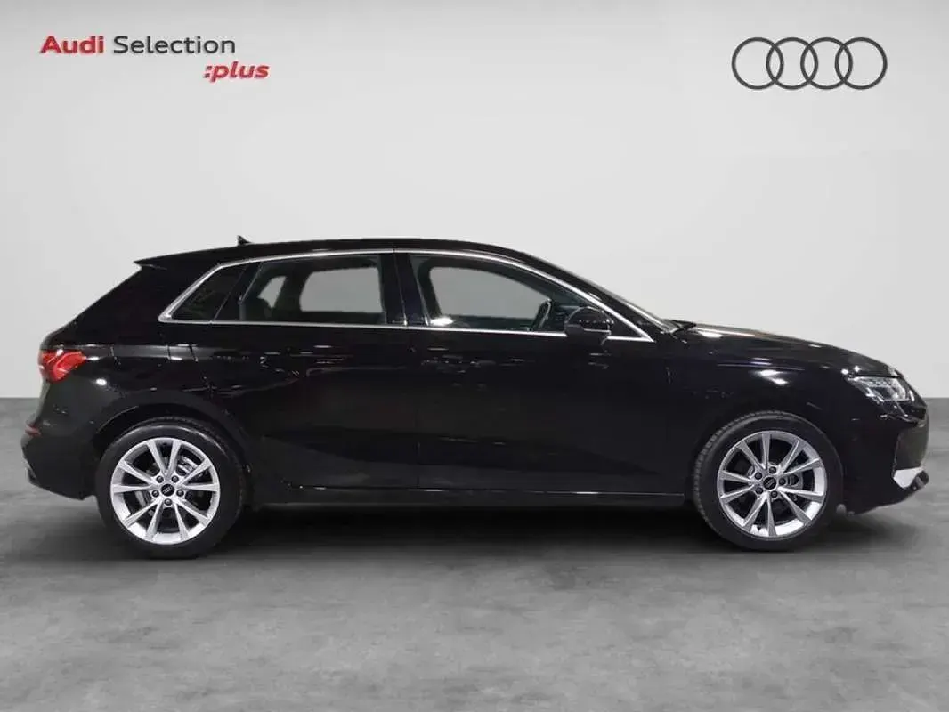 Usado Audi A3 Sportback Advanced Plus 116 CV (85 kW) 2024 Negro Utilitario