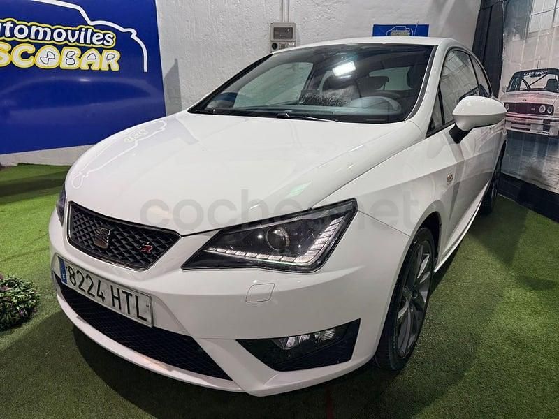 Usado Seat Ibiza SC FR 105 CV (77 kW) 2013 Blanco Utilitario