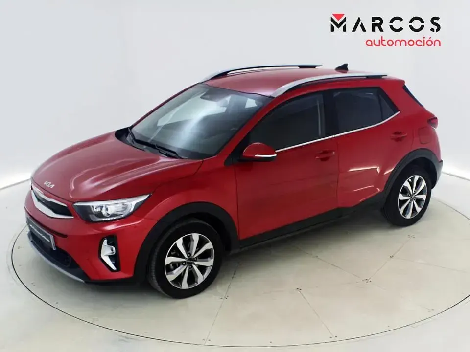 Usado Kia Stonic 100 CV (73 kW) 2024 SUV