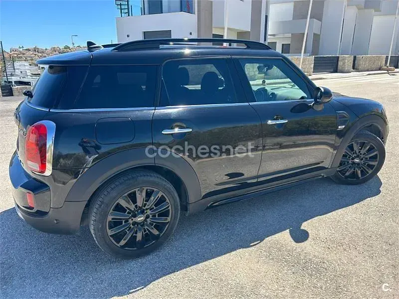 Usado Mini One D Countryman 116 CV (85 kW) 2020 Negro SUV