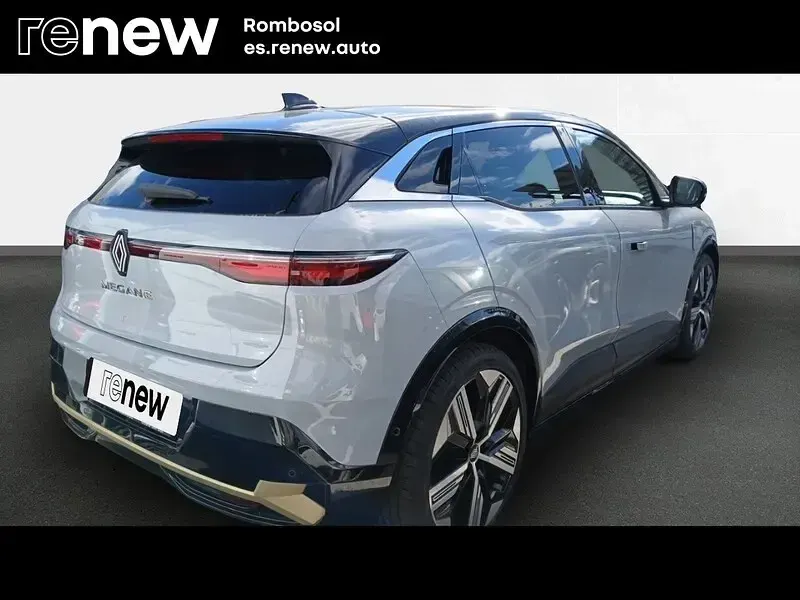 Usado Renault Mégane Iconic 161 kW (219 CV) 2022 Gris Berlina