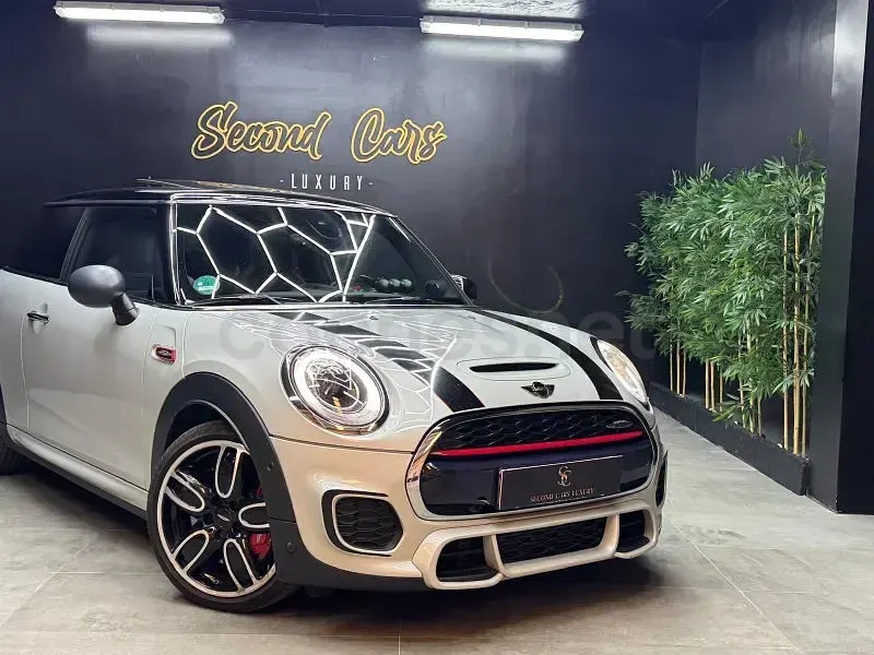 Usado Mini John Cooper Works 231 CV (169 kW) 2016 Blanco Utilitario