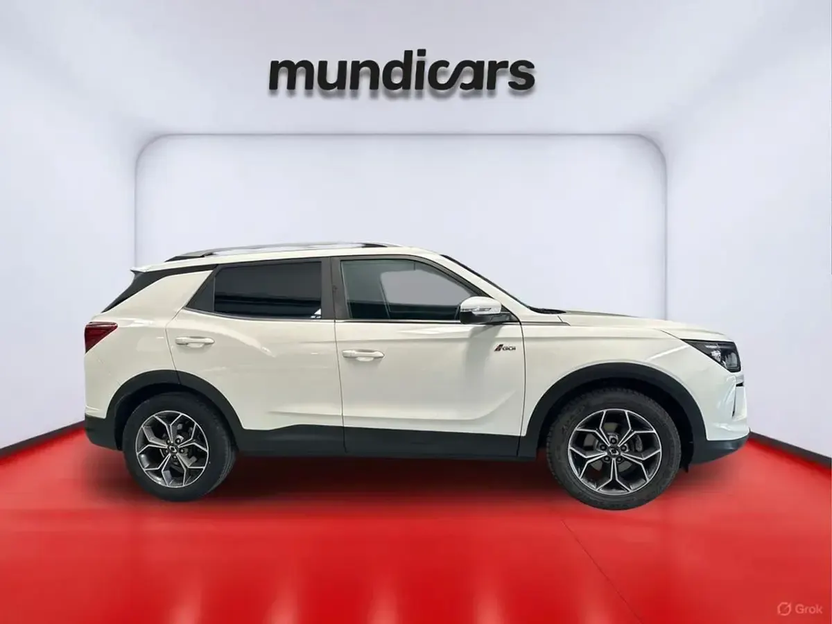 Usado SsangYong Korando 163 CV (119 kW) 2021 Blanco SUV