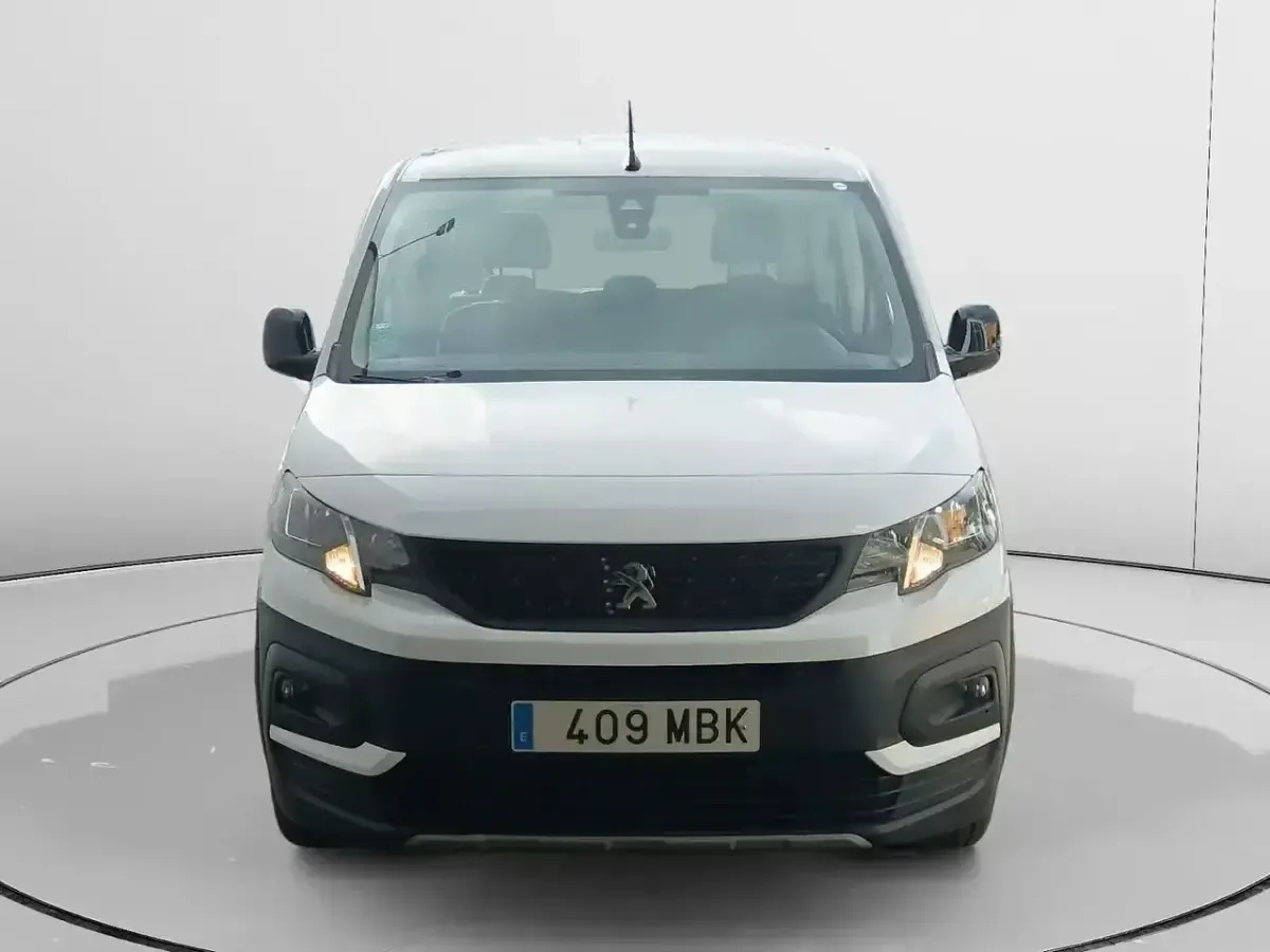 Usado Peugeot Rifter Active 102 CV (75 kW) 2022 Blanco Monovolumen