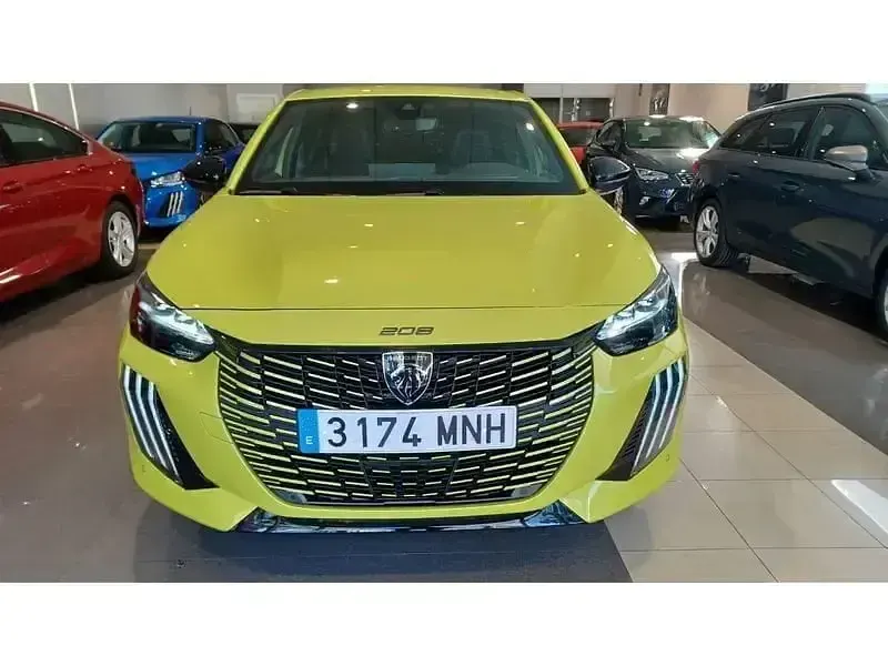 Usado Peugeot 208 GT 114 kW (156 CV) 2024 Amarillo Utilitario