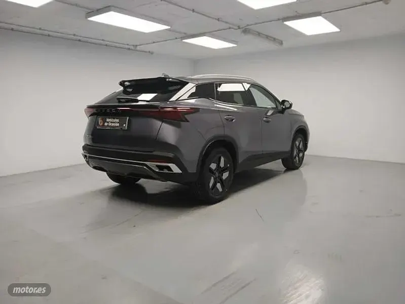 Usado Omoda 5 147 CV (108 kW) 2025 Gris SUV