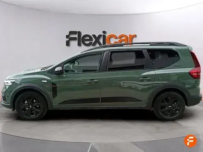 Usado Dacia Jogger Extreme 140 CV (102 kW) 2023 Verde Monovolumen