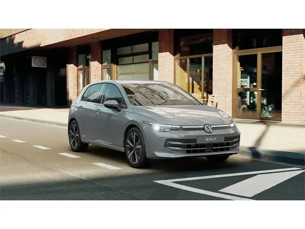 Nuevo VW Golf VIII Style 150 CV (110 kW) 2026 Gris Berlina
