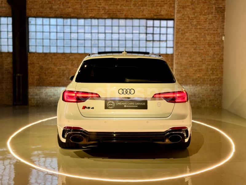 Usado Audi RS4 450 CV (330 kW) 2018 Blanco Familiar