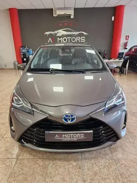 Begagnad Toyota Yaris Active 61 HK (44 kW) 2018 Otro