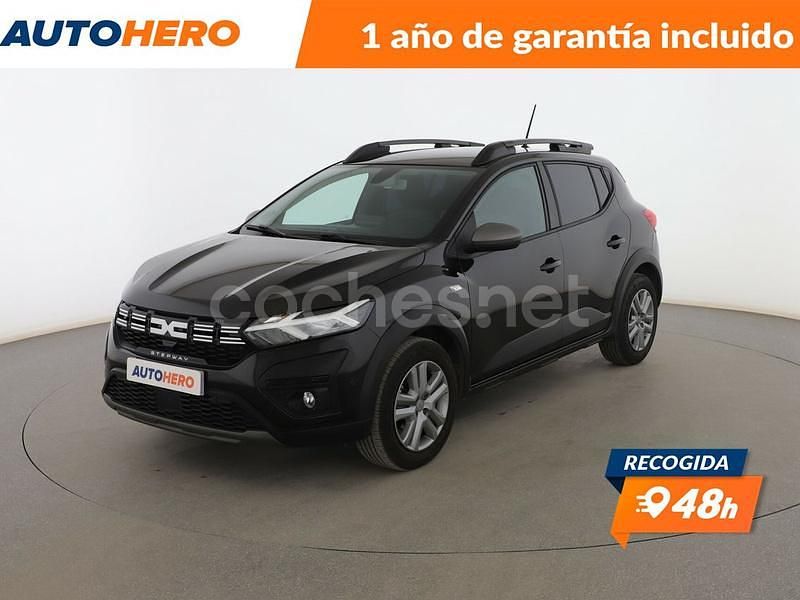 Negro Usado 2023 Dacia Sandero Expression Utilitario | 17.799 € (Un poco caro) - Imagen 1/3