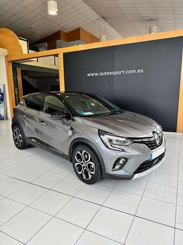 Usado Renault Captur Zen 160 CV (117 kW) 2020 Gris / plata SUV