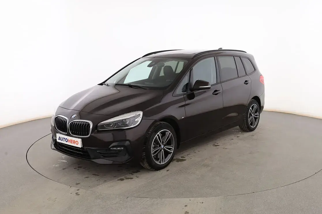 Usado BMW 218 Gran Tourer Sport Line 150 CV (110 kW) 2021 Monovolumen