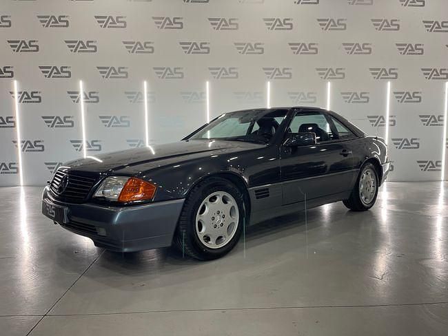 Usado Mercedes SL500 321 CV (236 kW) 1993 Gris Descapotable