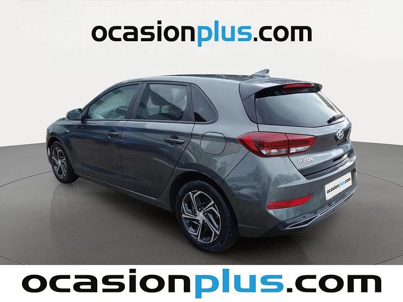 Usado Hyundai i30 120 CV (88 kW) 2022 Gris