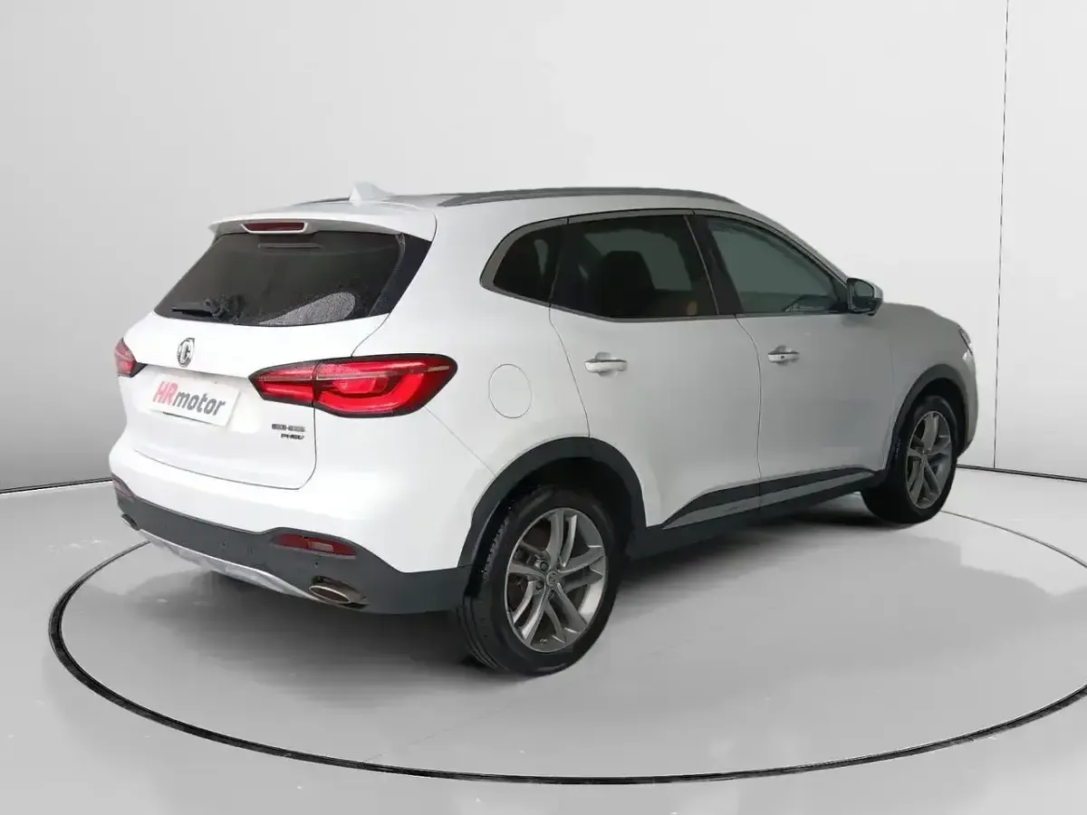 Usado MG HS Comfort 258 CV (189 kW) 2023 Blanco SUV