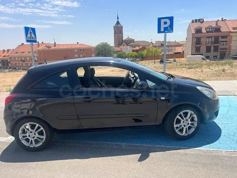 Usado Opel Corsa Sport 90 CV (66 kW) 2007 Negro Utilitario