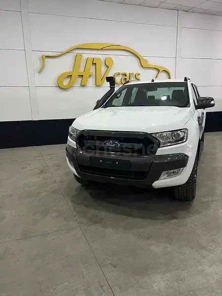 Usado Ford Ranger Wildtrack 200 CV (147 kW) 2018 Blanco Pickup/Camioneta
