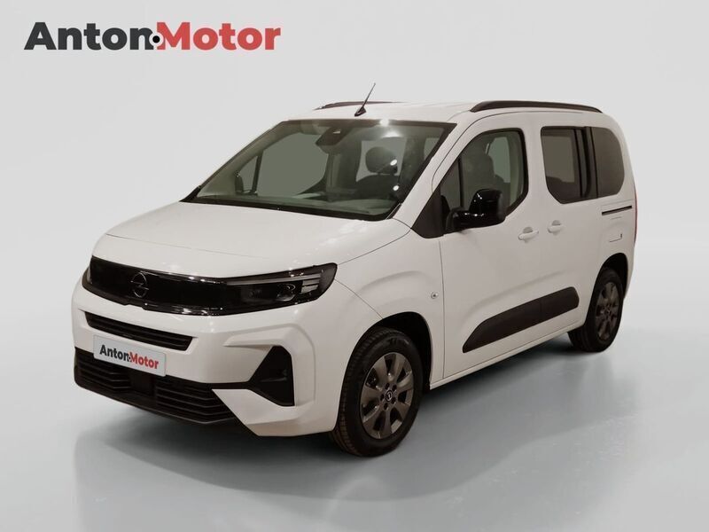 Blanco Nuevo 2025 Opel Combo S Monovolumen | 28.878 € (Caro) - Imagen 1/4