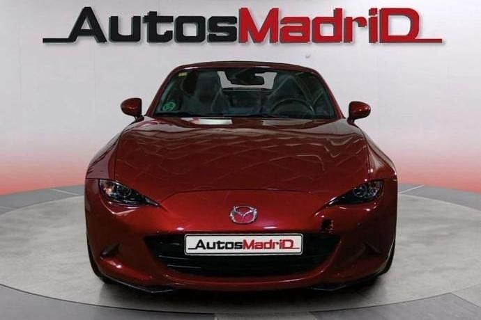 Usado Mazda MX5 Luxury 160 CV (117 kW) 2017 Rojo Descapotable