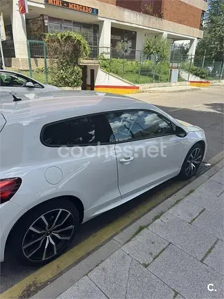 Usado VW Scirocco R-line 150 CV (110 kW) 2016 Blanco Coupe