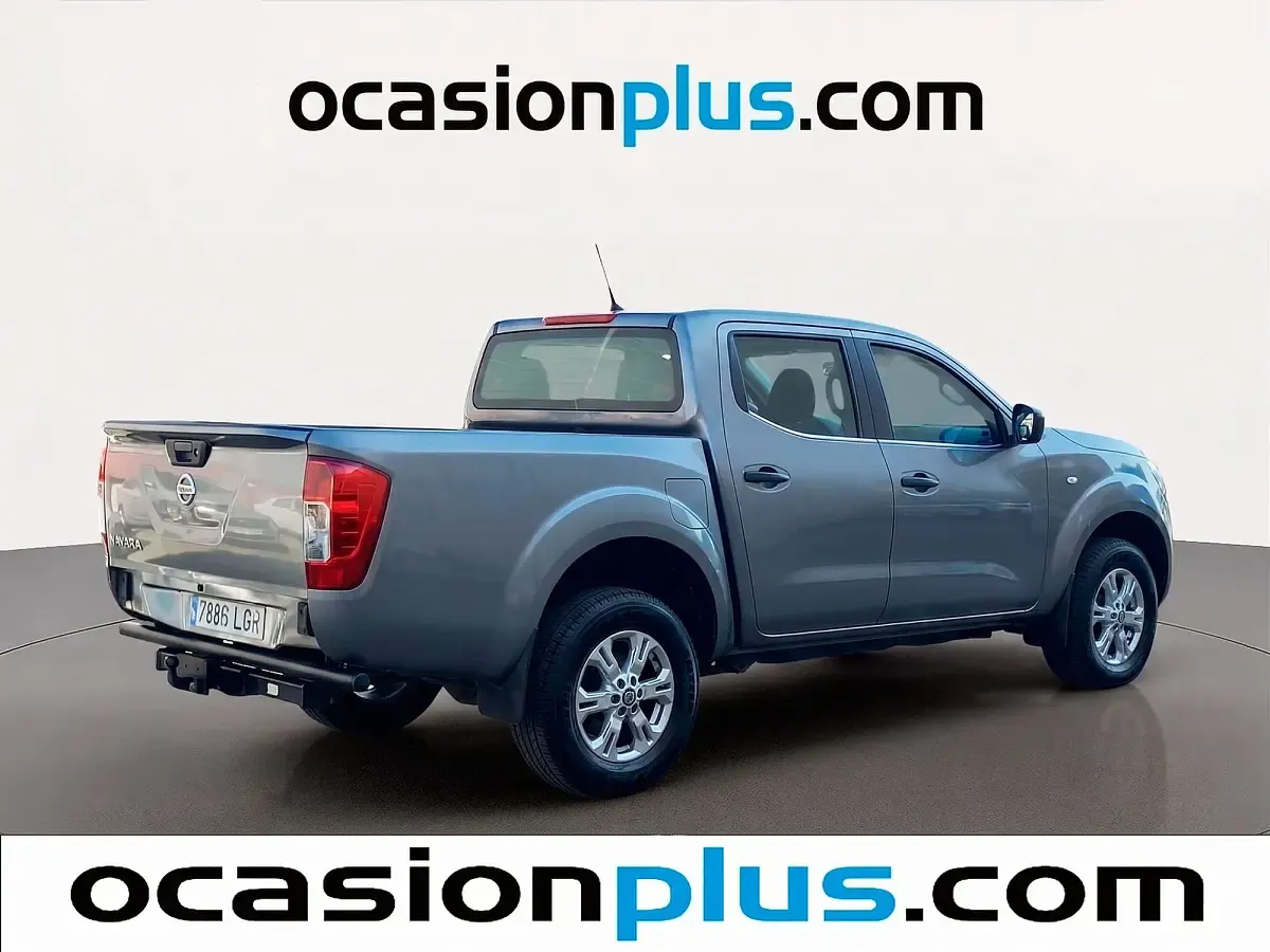 Usado Nissan Navara Acenta 163 CV (119 kW) 2020 Gris Pickup/Camioneta