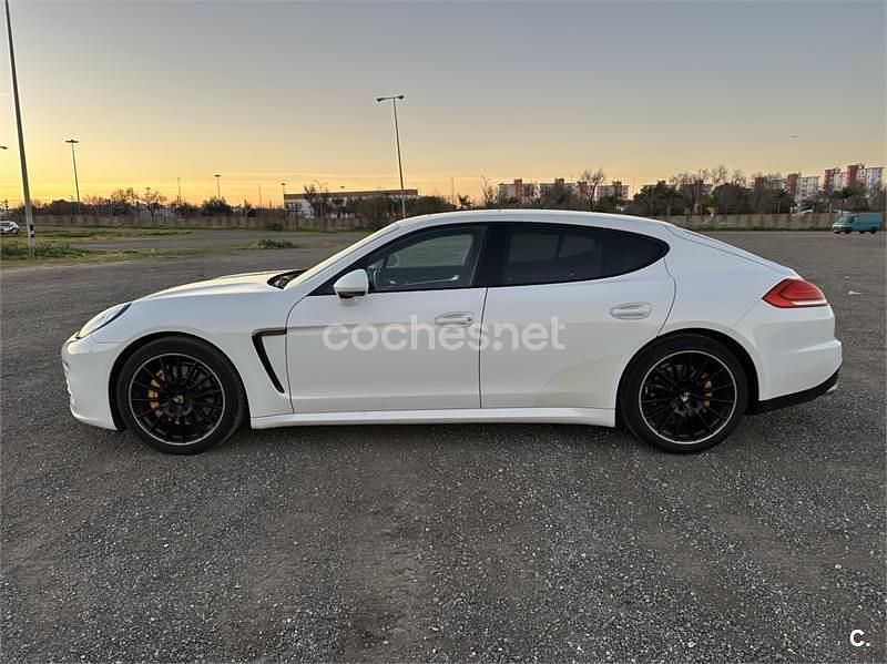 Usado Porsche Panamera 310 CV (228 kW) 2013 Blanco Utilitario