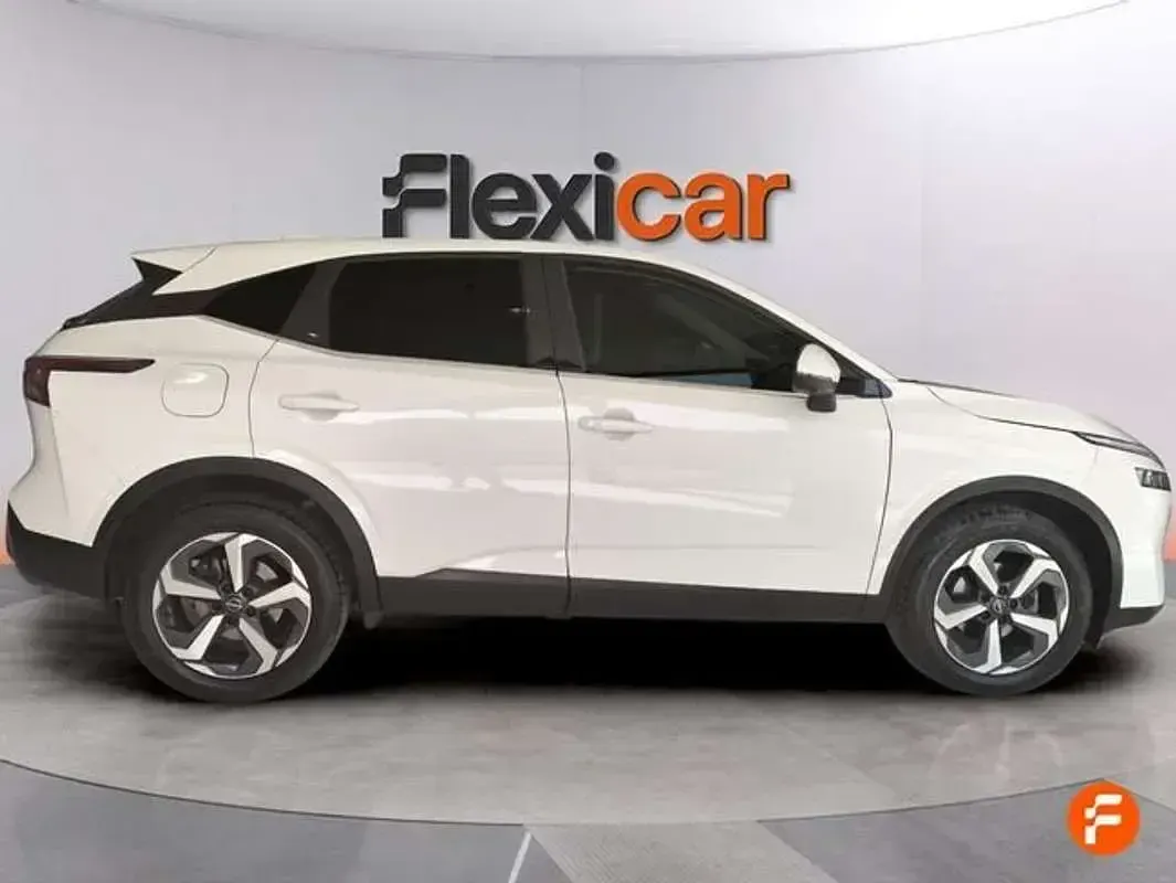 Usado Nissan Qashqai N-Connecta 158 CV (116 kW) 2023 Blanco SUV