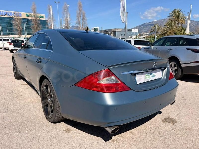 Usado Mercedes CLS500 306 CV (225 kW) 2006 Azul Berlina